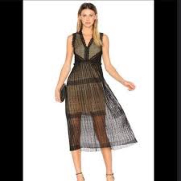 Alexis Bryana Overlay Dress - Picture 1 of 9